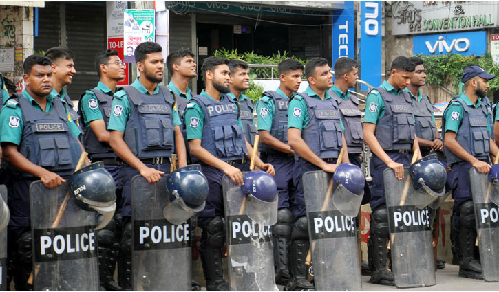 ক্রাইম; দর্পন; ক্রাইম দর্পন; crime; crimedorpon; crimedarpan; dorpon; darpan; The Weekly Crime Dorpon; the weekly crime darpan; crimedorpon.com;